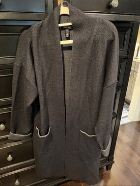 Ellen Tracy women’s  Open-Front Black Knit  long cardigan